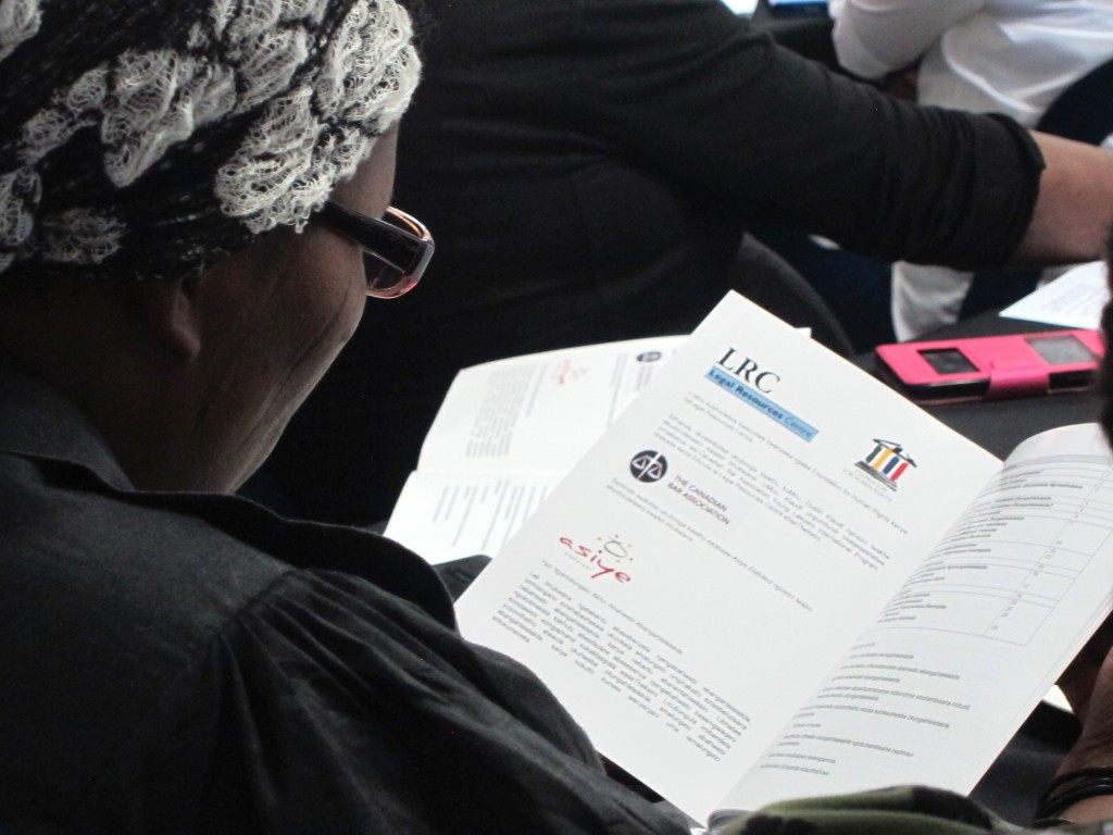 A participant of the 2-day "Women Traders' Conference" organised by AeT & LRC (Durban) to raise legal awareness. Photo: Tasmi Quazi.